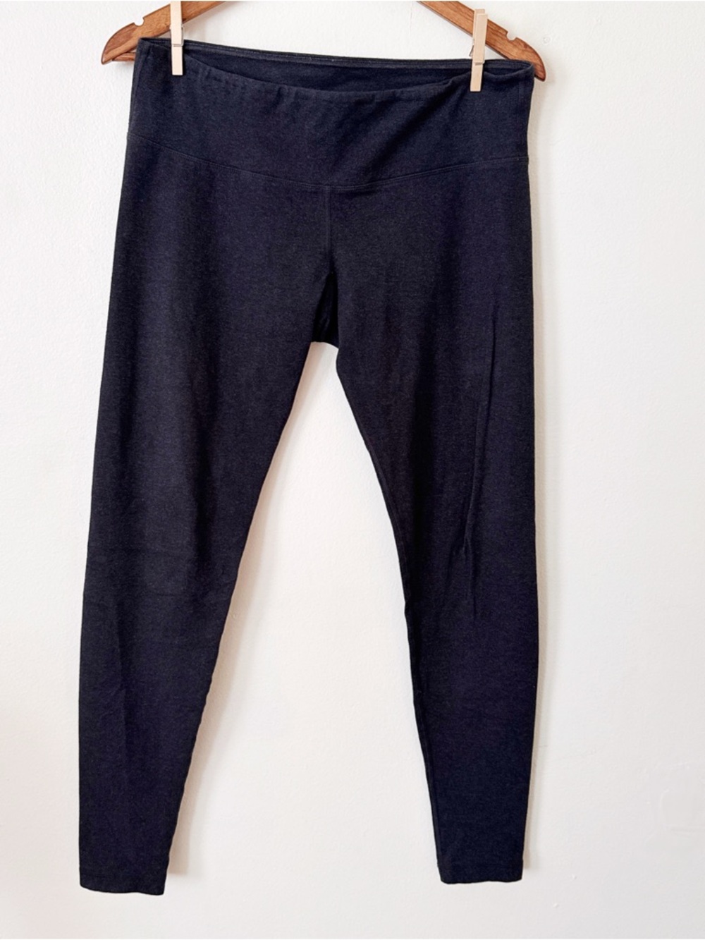 Lululemon dark grey Leggings size 10